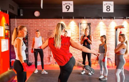 Ladies-Kickboxing-classes-in-Dubai