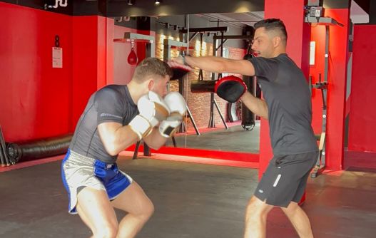 kickboxing-classes-for-men-in-Dubai